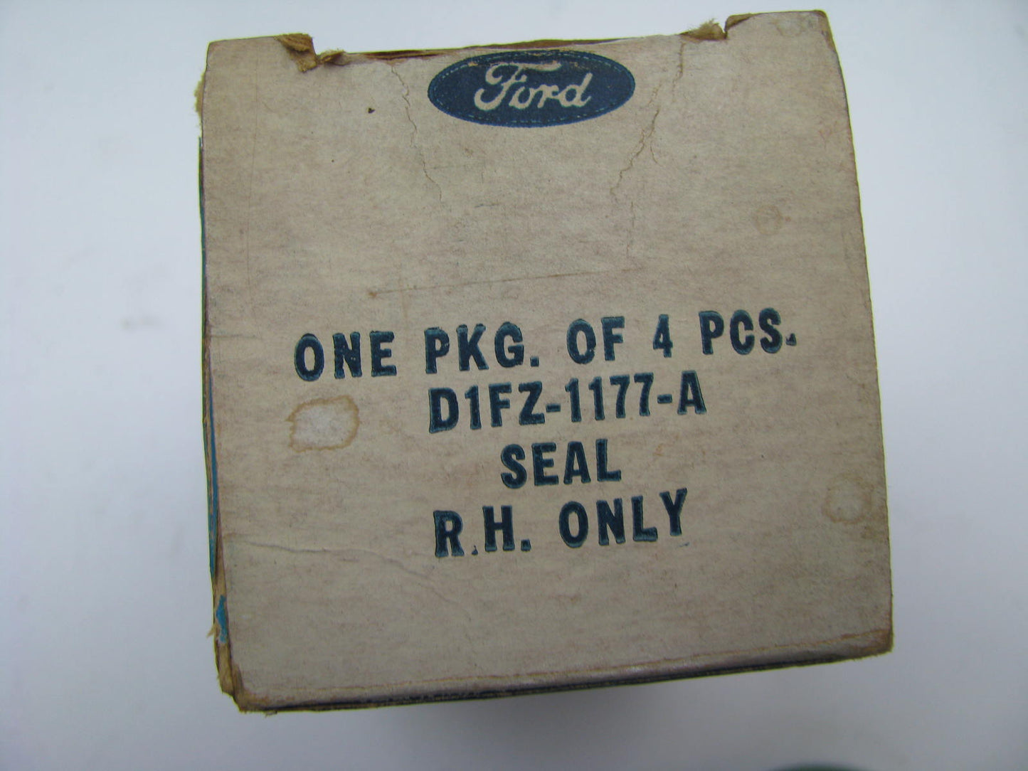 NEW - OEM Ford D1FZ-1177-A Rear Wheel Seal For 1971-1973 Pinto