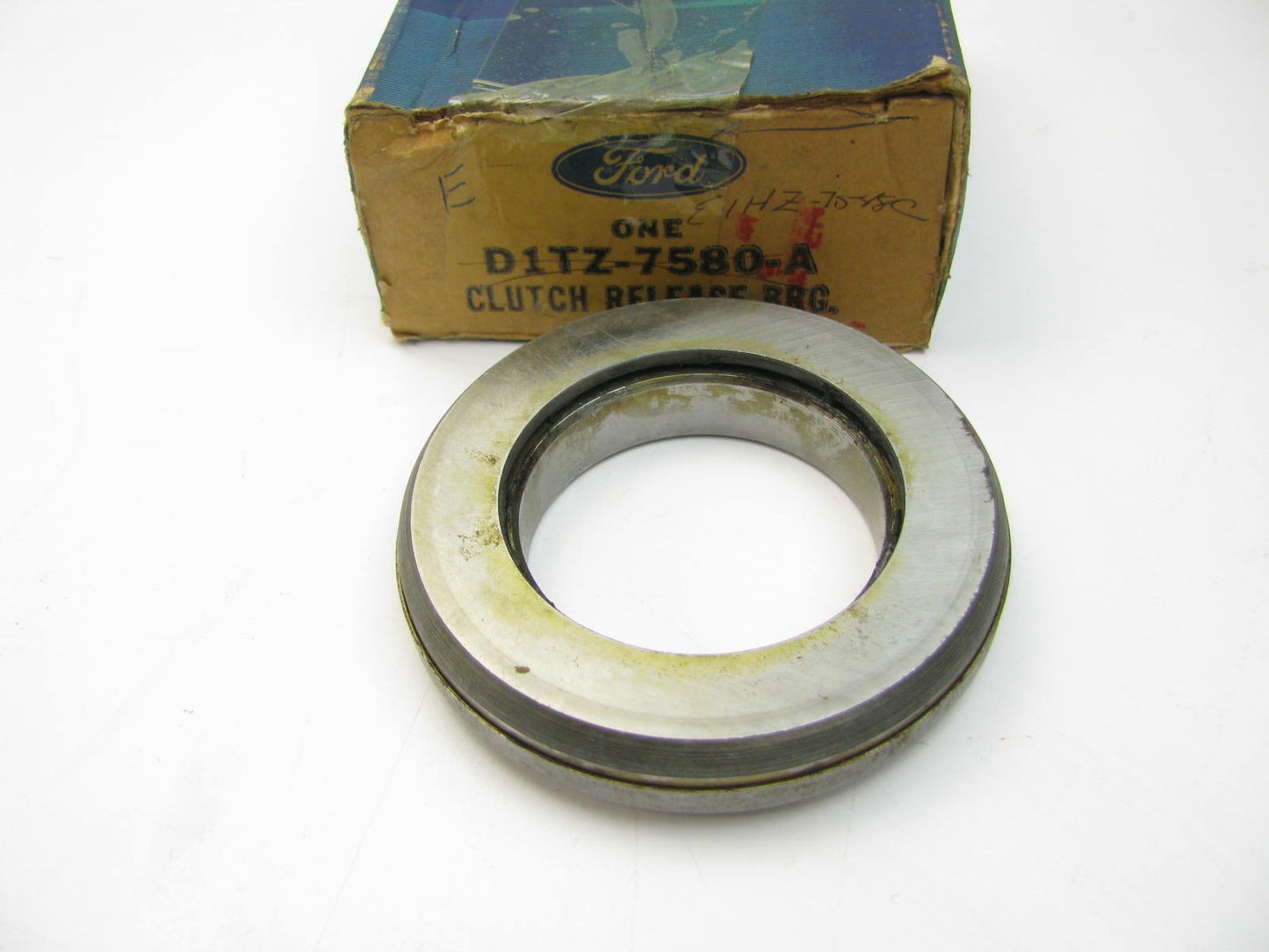 NEW - OEM Ford D1TZ-7580-A Manual Transmission Clutch Release Bearing