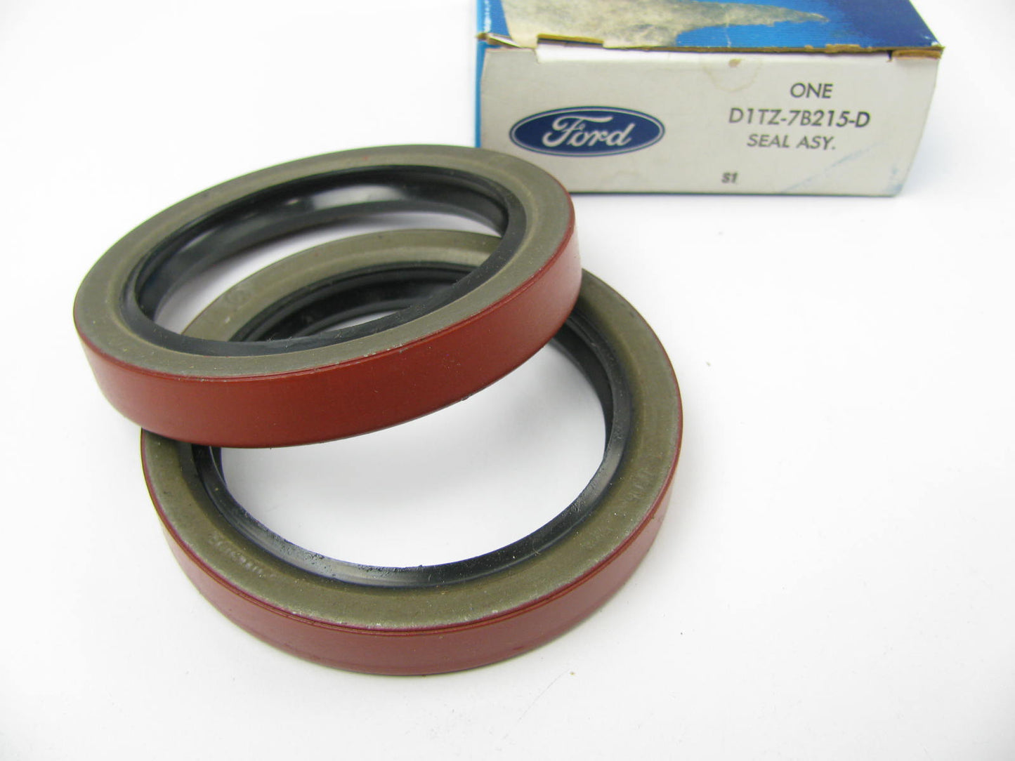 (2) NEW - OEM Ford D1TZ-7B215-D Manual Transmission Output Shaft Seal