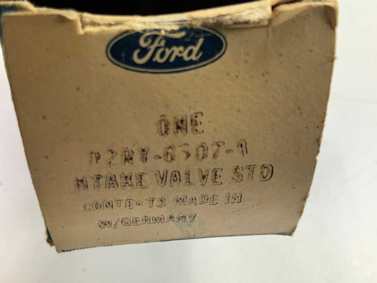 NEW - OEM Ford D2RY-6507-A Engine Intake Valve For 1974-1985 2.8L-V6