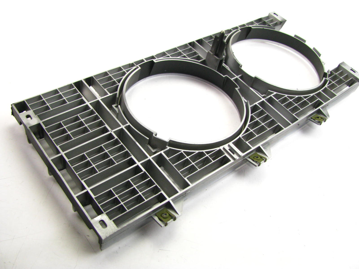 NOS - OEM Ford D3AZ-13064 Headlight Headlamp Bezel Door Set 1973 LTD