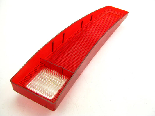 NOS - OEM Ford D3AZ-13450-B Rear Right Tail Light Lamp Lens 1973-1978 LTD Wagon