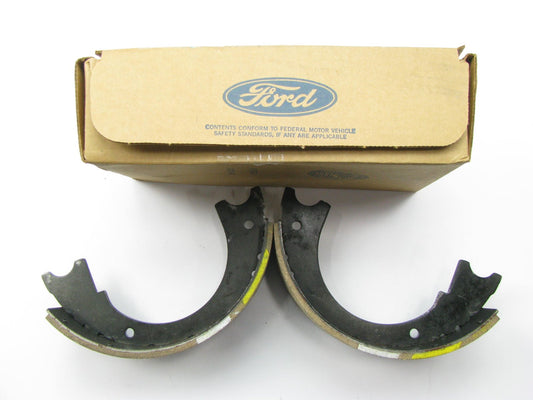 NEW GENUINE OEM Ford D3HZ-2648-B Parking Brake Shoes