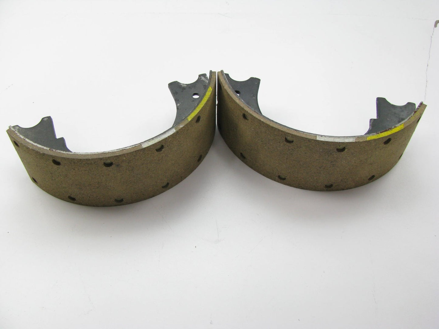 NEW GENUINE OEM Ford D3HZ-2648-B Parking Brake Shoes