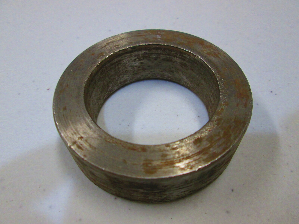 NEW - OEM Ford D3TZ-1180-A Wheel Bearing Retainer