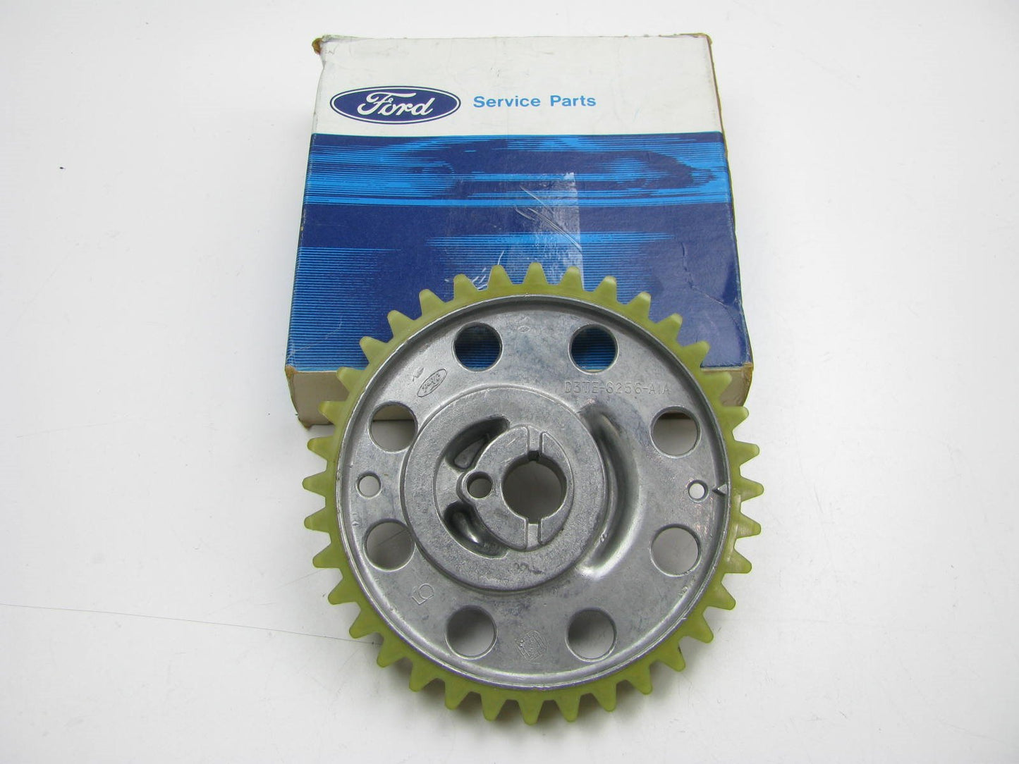 NEW - OEM Ford D3TZ-6256-A Engine Timing Camshaft Sprocket 1973-1976 360 390-V8