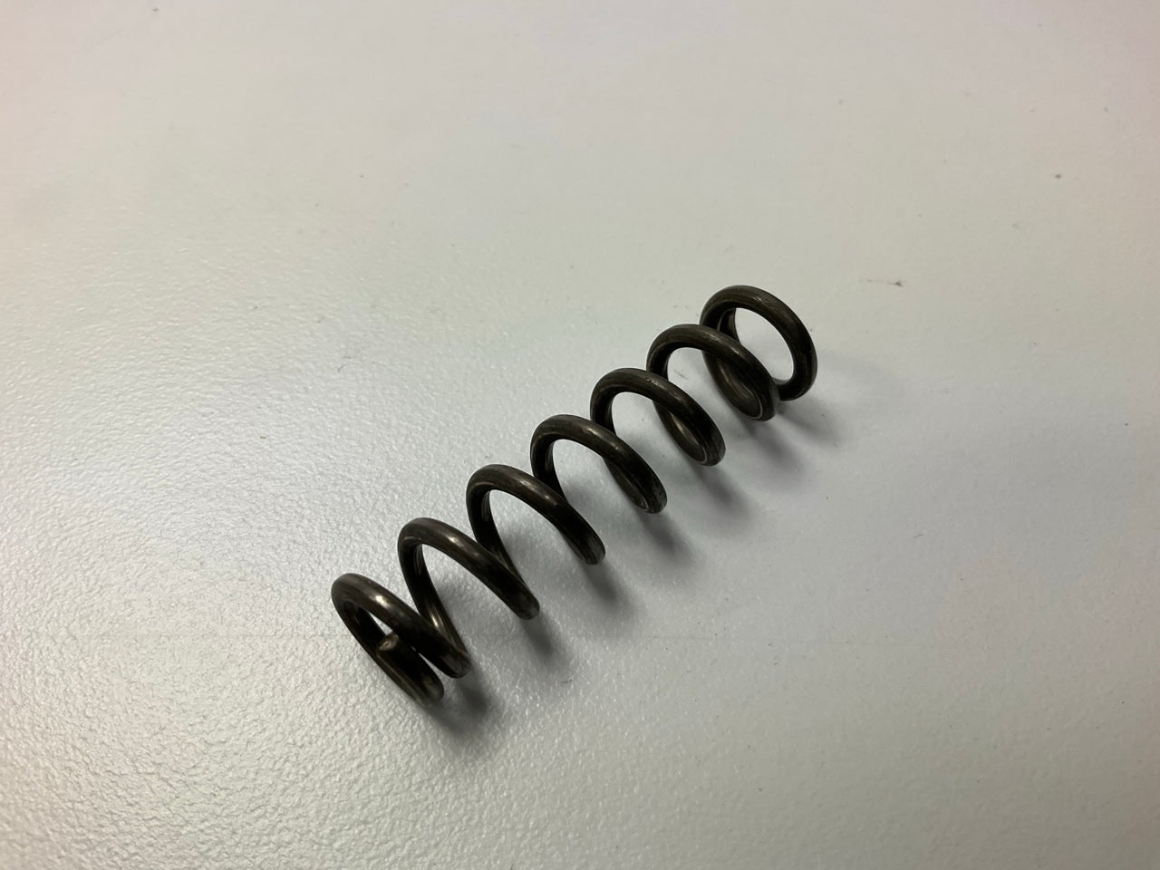 NEW - OEM Ford D3TZ-7219-B Manual Transmissions Reverse Shift Lug Spring - NP435
