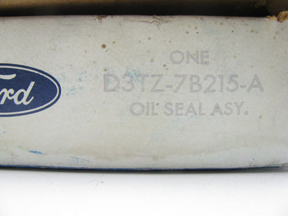 NEW - OEM Ford D3TZ-7B215-A Rear Output Shaft Seal For Transfer Case