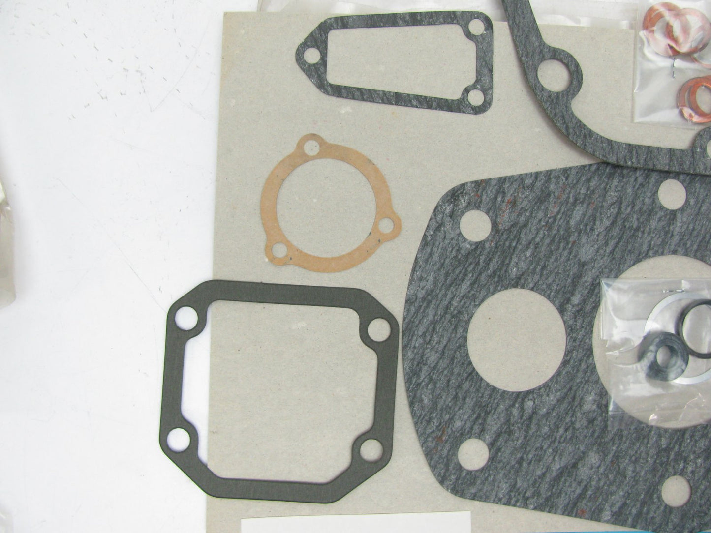 OEM Ford D47Z-7153-B Transmission Gasket Set (Mazda 182089175) Courier 4-spd