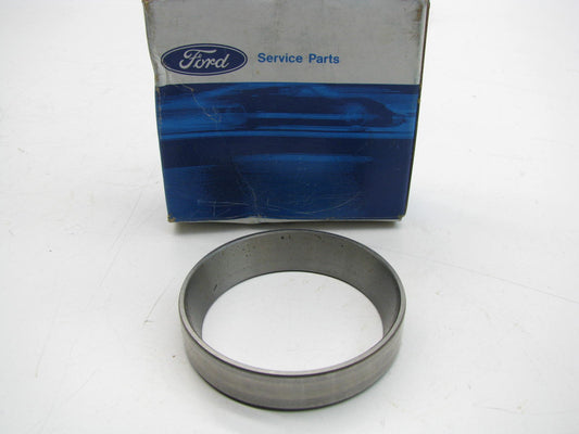 NEW GENUINE OEM Ford D4AZ-1202-A Wheel Bearing Race Cup