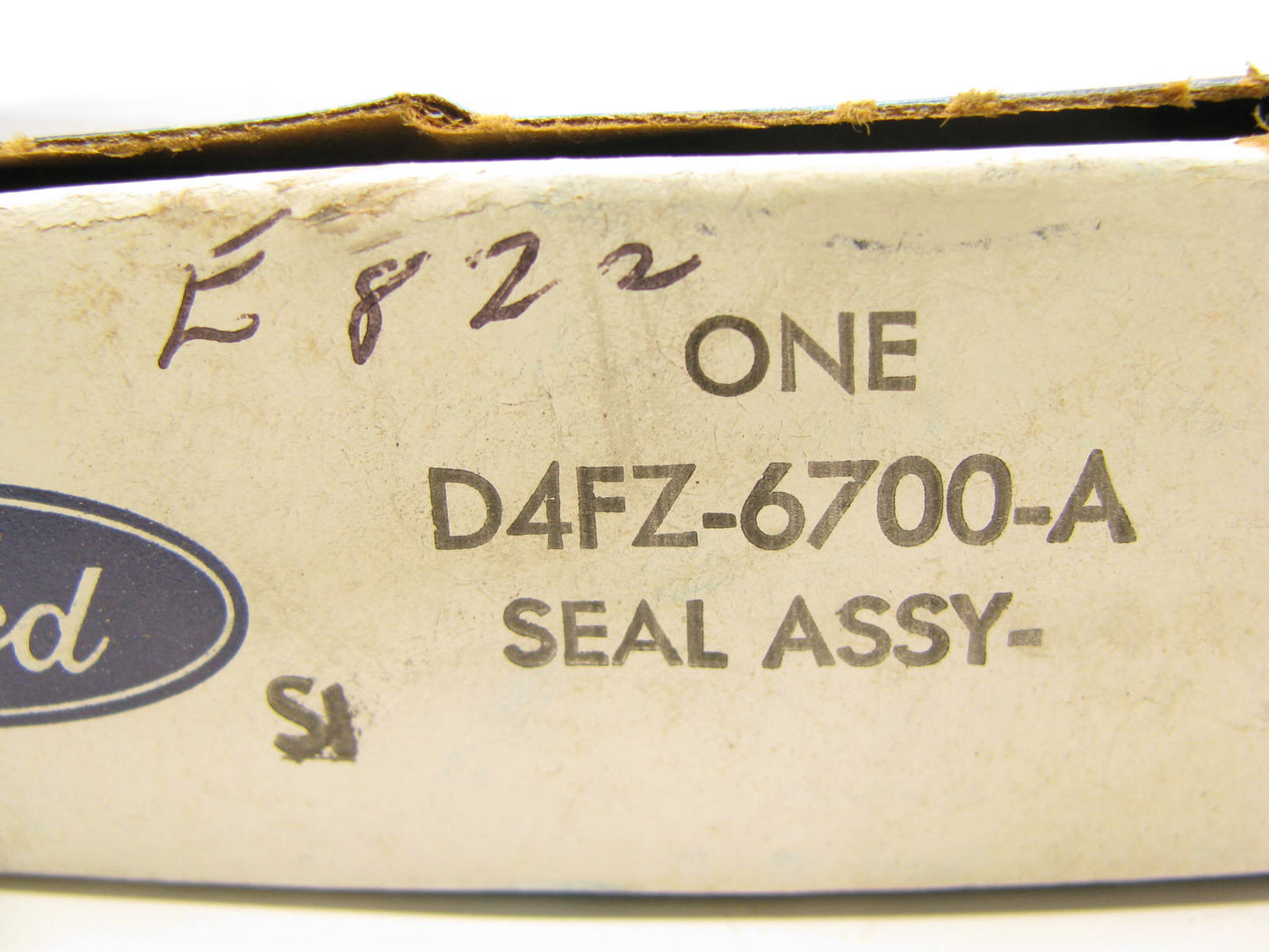 NEW - OEM Ford D4FZ-6700-A Front Engine Crankshaft Seal