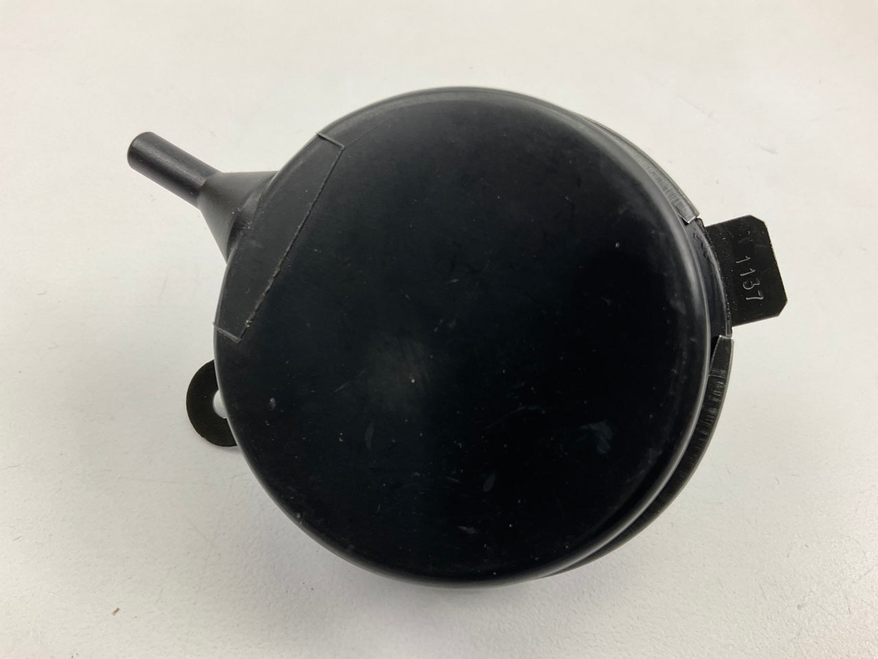 NOS Ford D4FZ-9D612-A HVAC Hot Air Vacuum Actuator Air Cleaner Valve Diaphragm