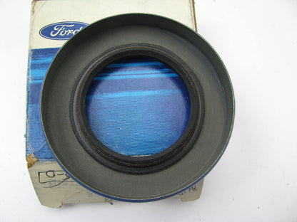 NEW - OEM Ford D4TZ-7B215-D Transfer Output Shaft Seal