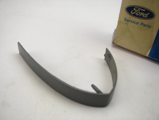 NEW - OEM Ford D5AZ-13A265-A Front Upper Parking Lamp Door Trim 1975-1976 LTD