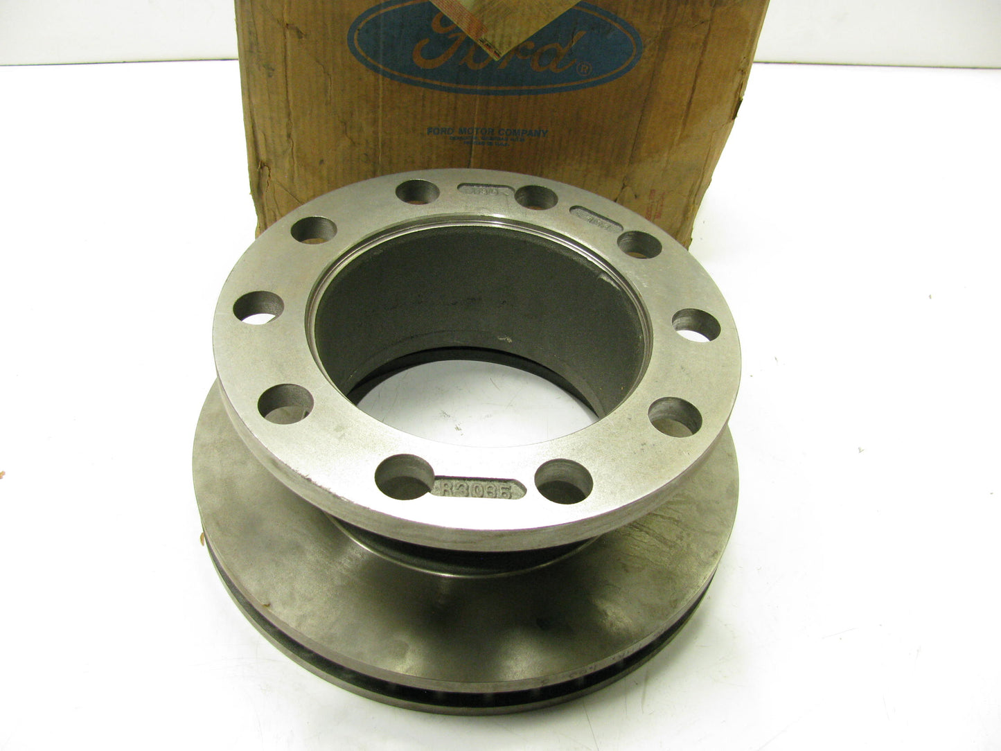 NEW - OEM Ford D5HZ-1102-A Front Disc Brake Rotor, 9M 12M Axle, 10 Hole, Gunite