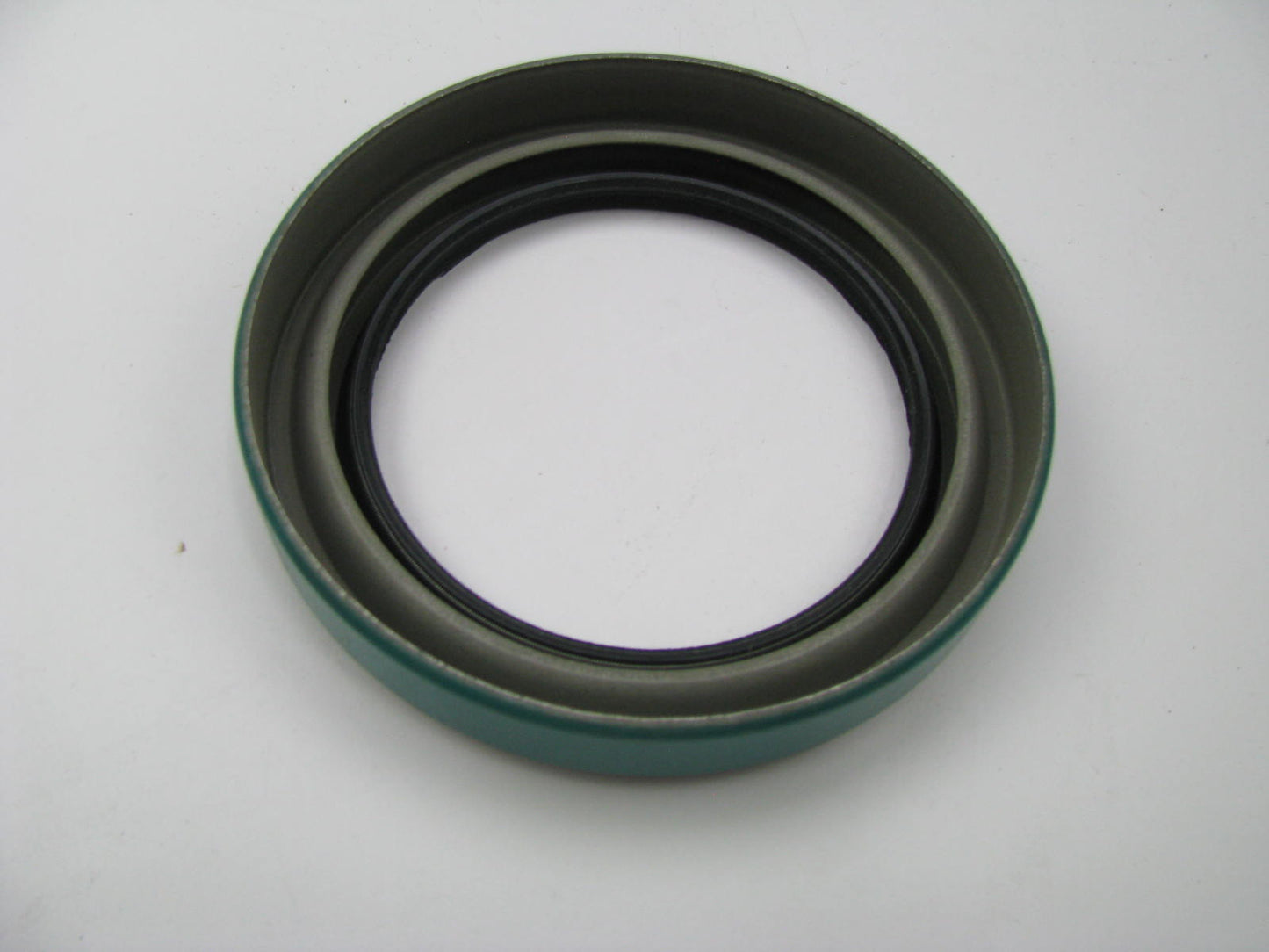 NEW - OEM Ford D5HZ-1190-B Front Wheel Grease Seal 1973-1975 9M 12M Axle