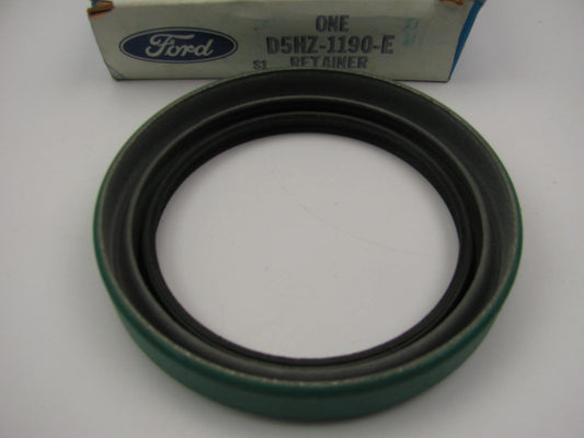NEW OEM Ford D5HZ-1190-E Front Hub Grease Retainer Seal 1975-1979 6M 7M 9M Axle