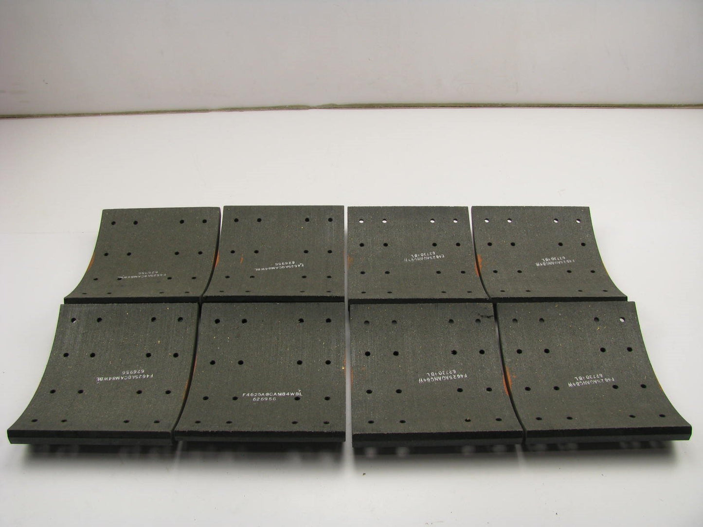 NEW - OEM Ford D5HZ-2007-C Brake Shoe Lining Kit Rockwell Cam Air 16-1/2 X 7''