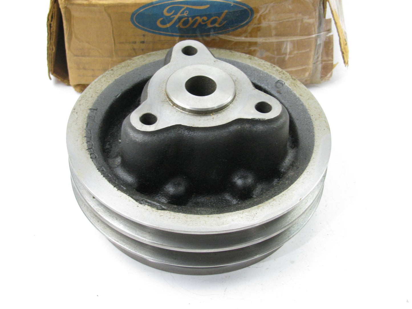 NEW - OEM Ford D5TZ-6312-B Crankshaft Pulley 1975-1978 351 391-V8 Triple Sheave