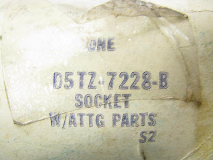 NEW - OEM Ford D5TZ-7228-B 3-Speed Column Shift Steering Collar 73-77 F100 F250