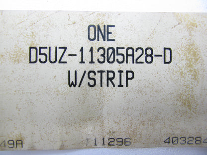 NEW - OEM Ford D5UZ-11305A28-D Rear Stationary Side Window Weatherstrip Seal