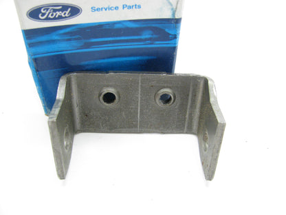 NEW - OEM Ford D5UZ-7522-A Clutch Release Lever Bracket 1975-1979 E-100/350