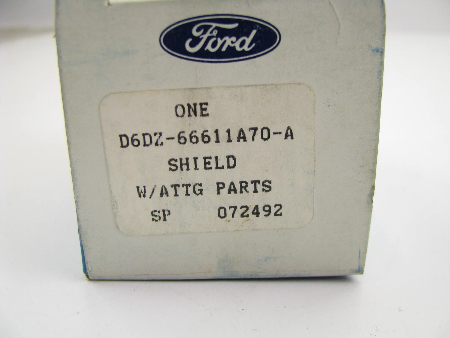 NOS OEM Ford D6DZ-66611A70-A Seat Belt Track Trim Shield D6DE-66611A70-AWA