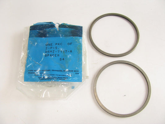 NEW - OEM Ford D6HZ-7117-A Reverse Gear Bearing Washer For Clark 5 Speed