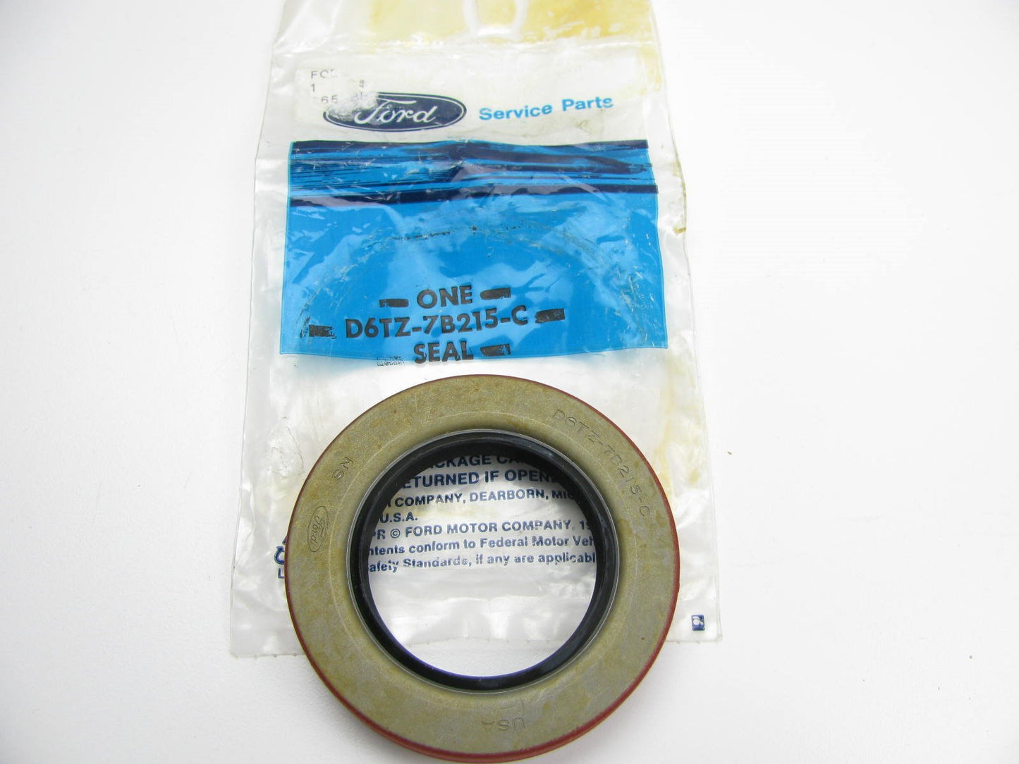 NEW - OEM Ford D6TZ-7B215-C Transfer Case Output Shaft Seal - New Process NP203