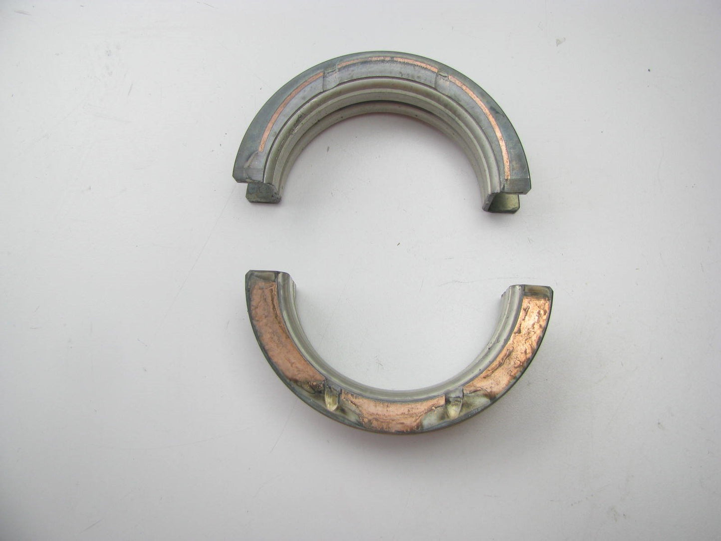 Genuine OEM Ford D7AZ-6337-G Main Bearing Pair 1969-91 Ford 429 460 V8 STANDARD