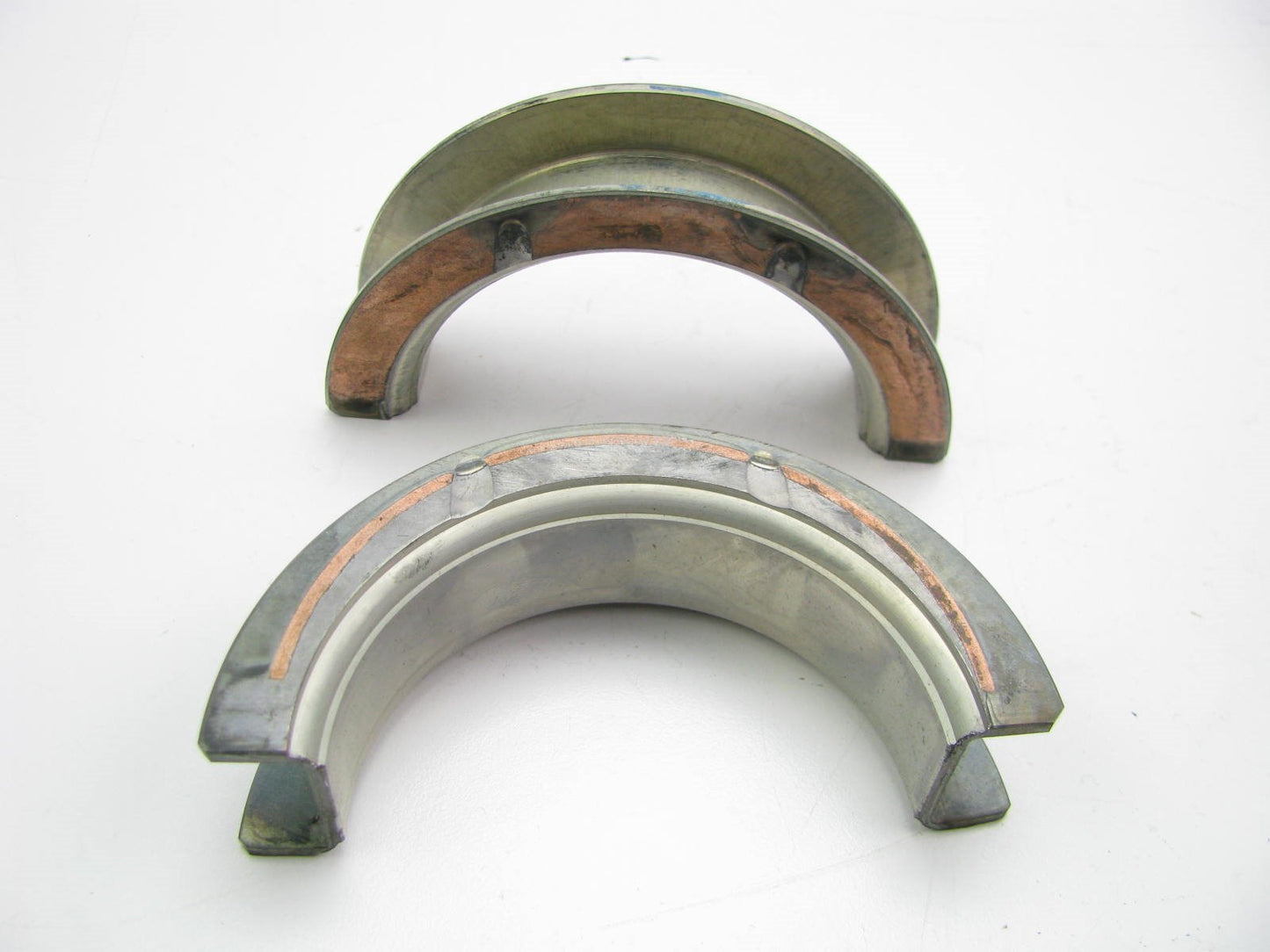 NEW - OEM Ford D7AZ-6337-P Lower Center Thrust Main Bearing .001'' 1978-97 460-V8