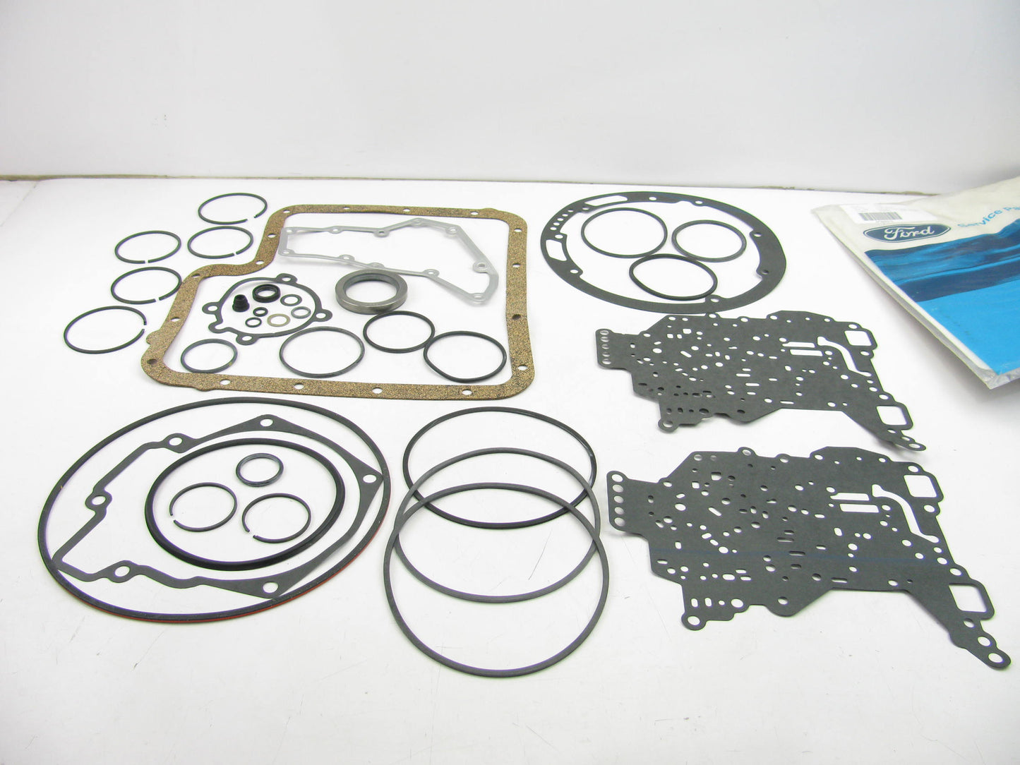 NEW - OEM Ford D7AZ-7153-A Automatic Transmission Rebuild Repair Kit, 1968-96 C6