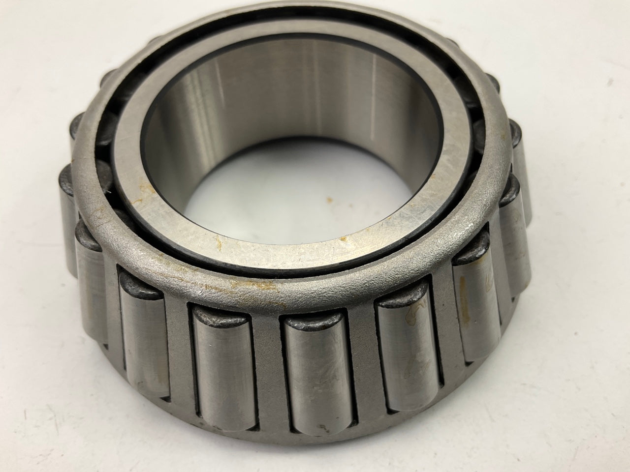 NEW - OEM Ford D7HZ-4621-A Differential Pinion Bearing