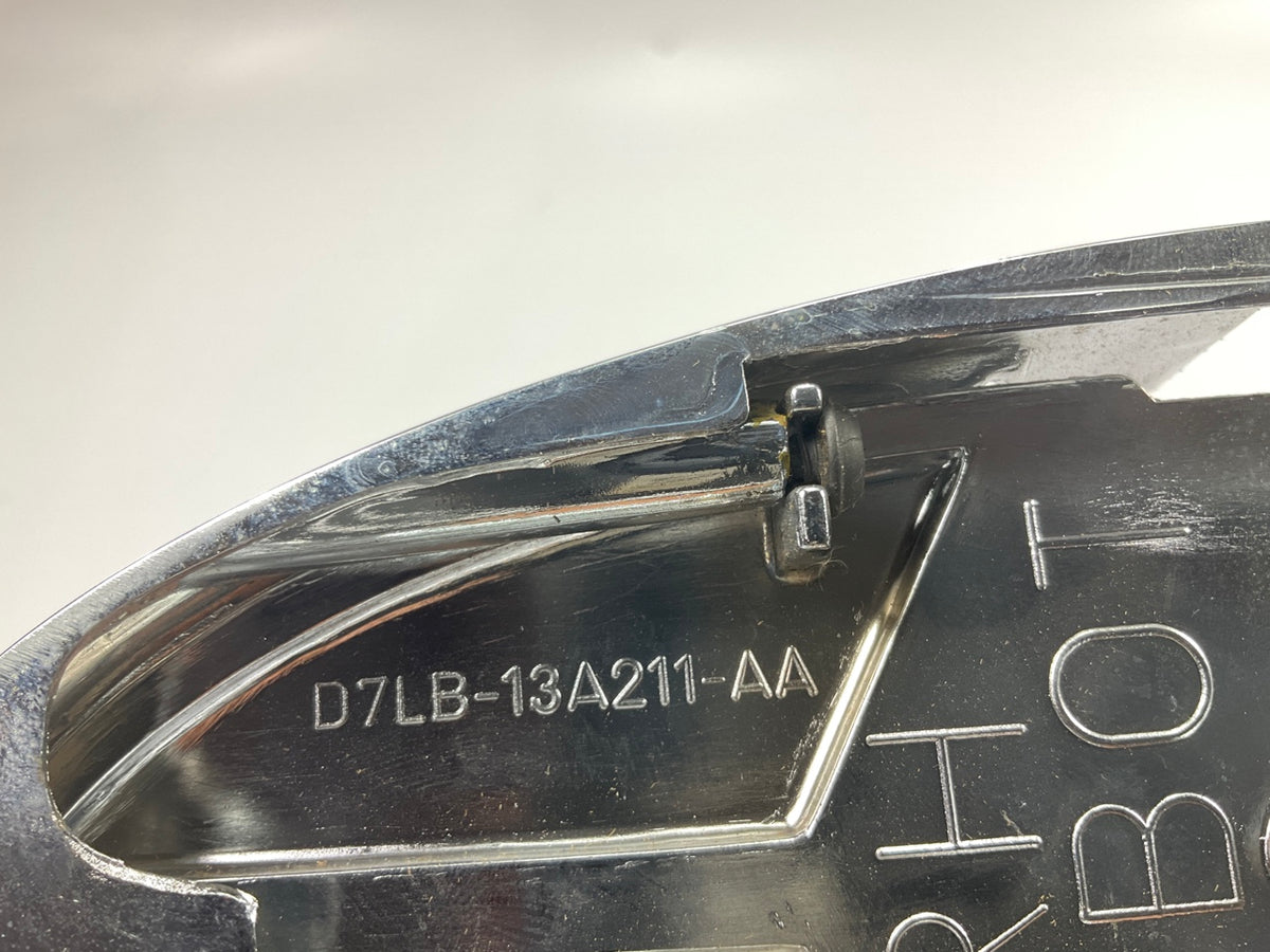 NEW OEM Ford D7LY-13210-B Front Right Parking Lamp Bezel 1977-79 Lincoln Mark V