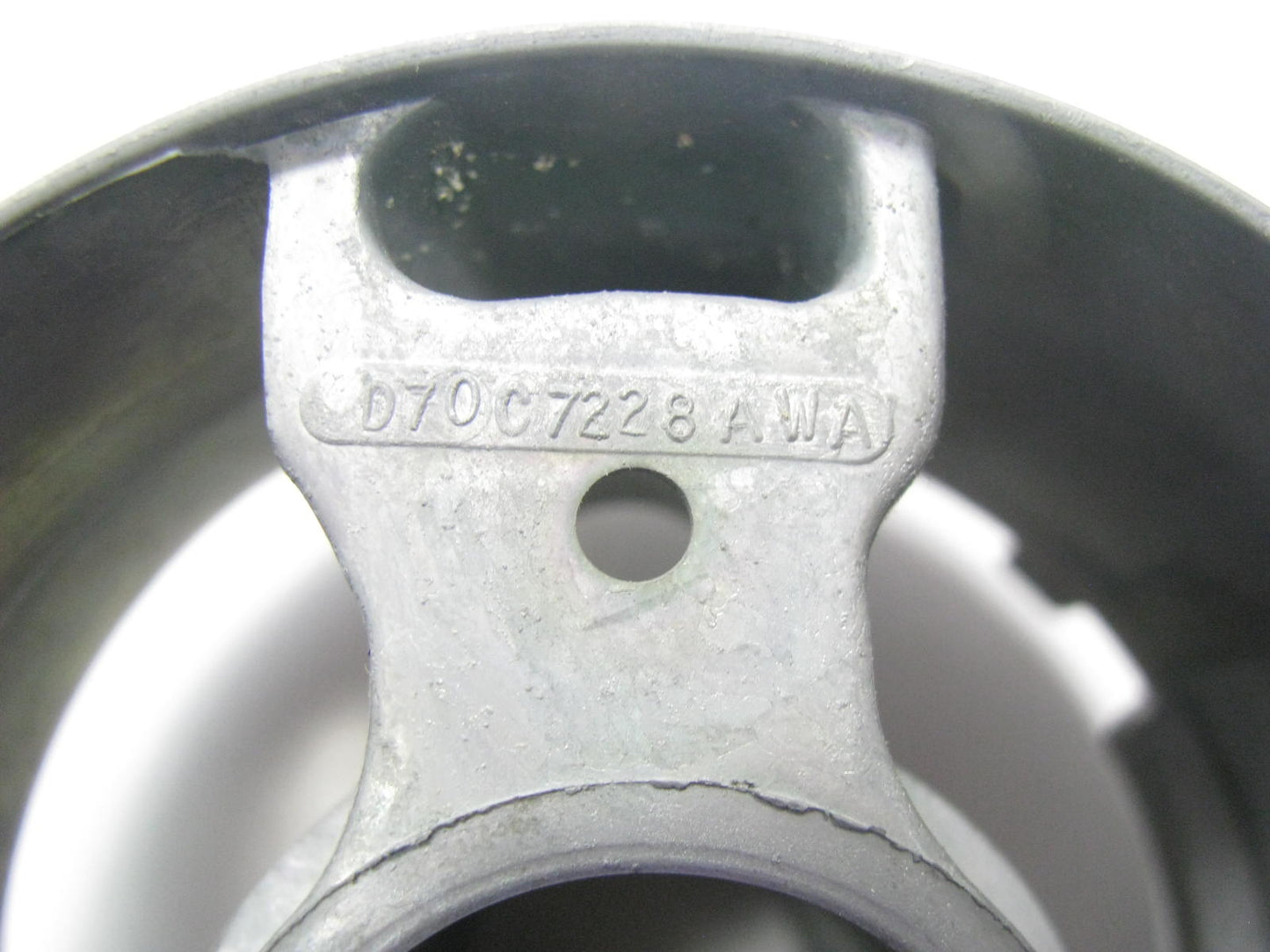 NEW GENUINE OEM Ford D7OZ-7228-A Steering Column Shift Collar Socket
