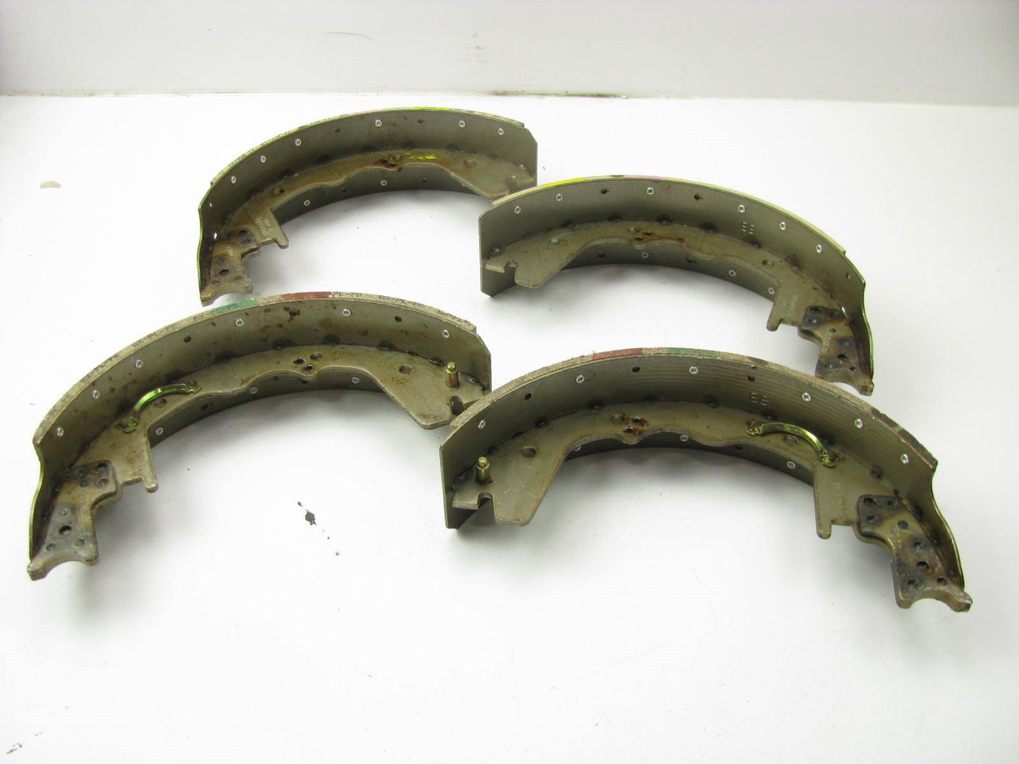 NEW - OEM Ford D7TZ-2200-A Drum Brake Shoes