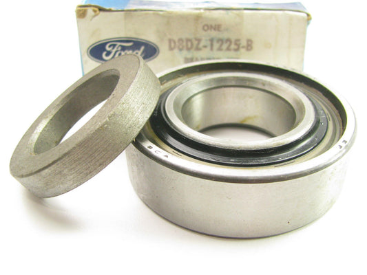 NEW GENUINE OEM Ford D8DZ-1225-B REAR Wheel Bearing