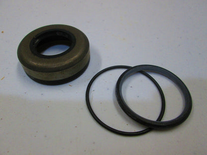 NEW Ford D8FZ-3E502-A Power Steering Gear Input Shaft Seal Kit 1979-82 Mustang