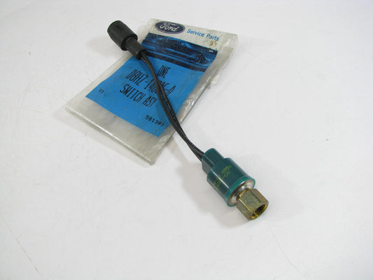 NEW - OEM Ford D8HZ-14806-A Engine Fan Control Switch 78-90 CL-CLT900 81-90 L