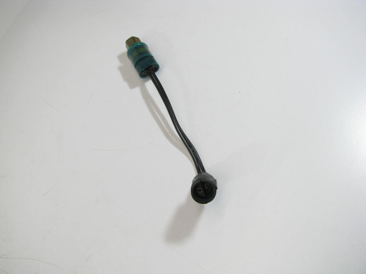 NEW - OEM Ford D8HZ-14806-A Engine Fan Control Switch 78-90 CL-CLT900 81-90 L