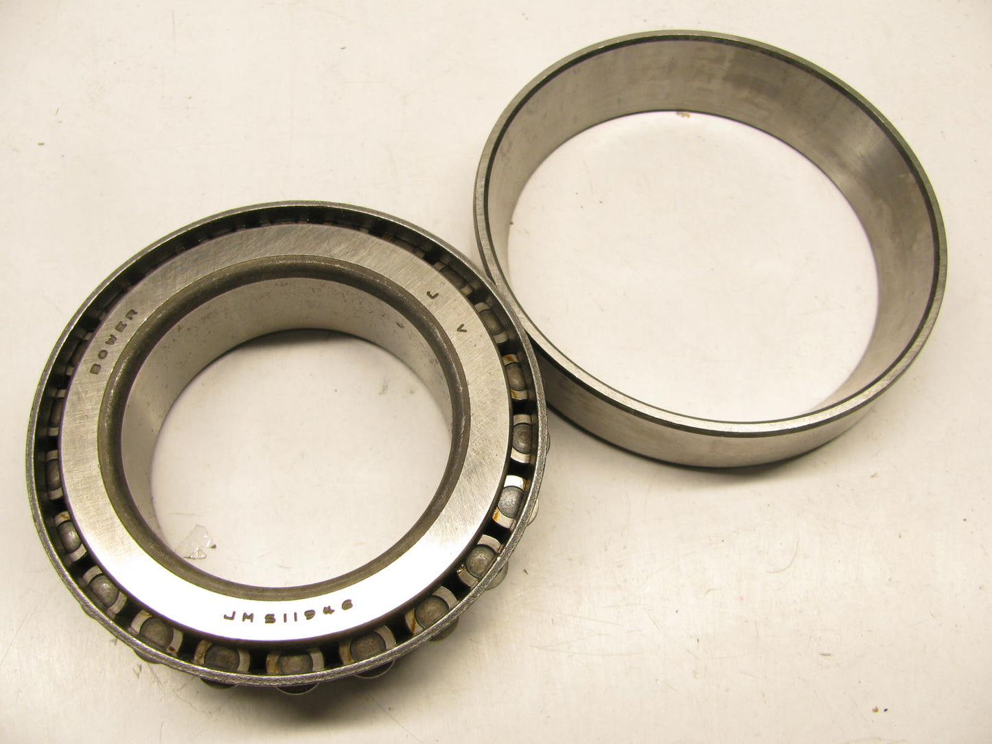 NEW - OEM Ford D8HZ-4423-A Power Divider Input Shaft Bearing 1978-90 CLT900 38M