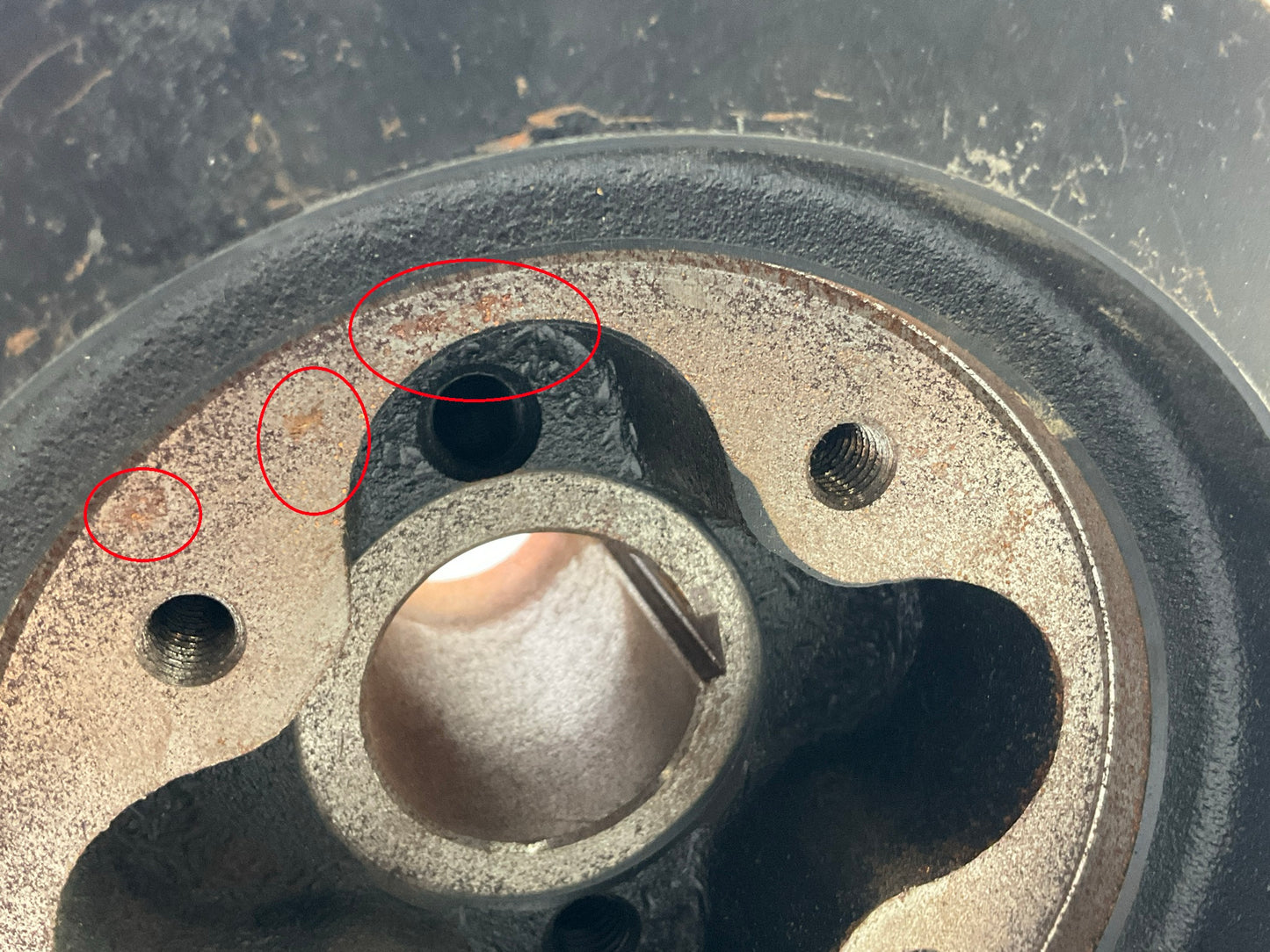SURFACE RUST - Ford D8HZ-6312-A Crankshaft Pulley 1978-82 475 477 534 W/O PTO