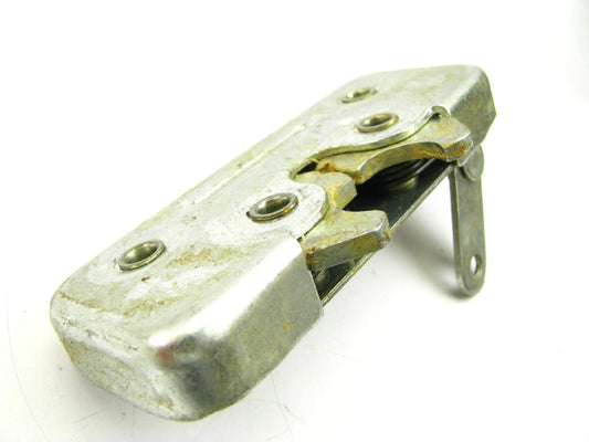 NEW - OEM Ford D8HZ-9021812-A Front Right Door Latch 1978-1989 CL9000 CLT9000