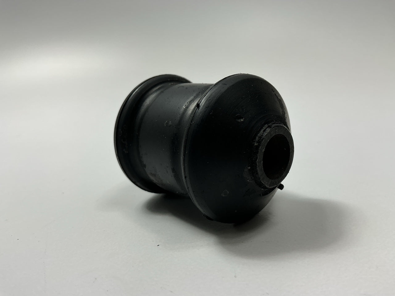 (2) NEW - OEM Ford D8RZ-3069-A Suspension Control Arm Bushing, Front Inner
