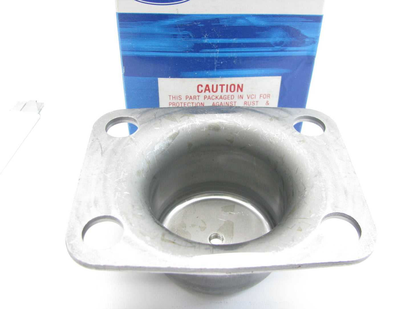 NEW GENUINE OEM Ford D8TZ-3147-A Front Suspension Spindle Bearing Cap (4WD ONLY)