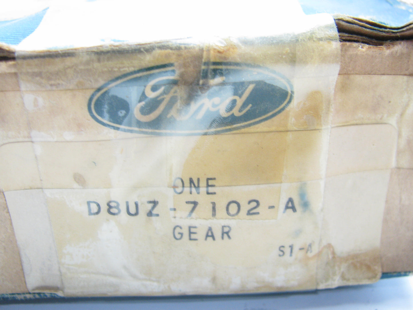 NEW - OEM Ford D8UZ-7102-A Manual Transmission Second Gear - RUG 4 Speed