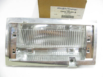 NEW - OEM Ford D9AZ-15A201-B Front Left Driver Side Corner Light Lamp Assembly