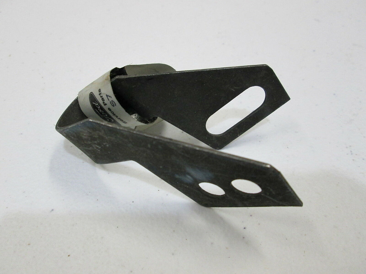 NEW - OEM Ford D9AZ-5F248-A Catalytic Converter Air Inlet Clip
