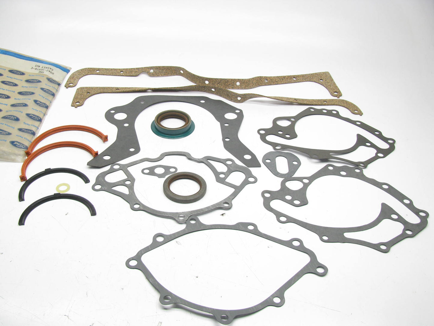 NEW - OEM Ford D9AZ-6E078-E Lower Engine Gasket Set 1973-1979 302 5.0L