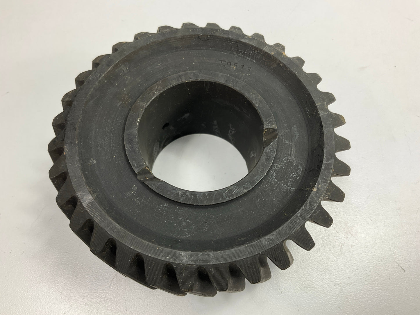 NEW - OEM Ford D9BZ-7A029-B Manual Transmission 1st Speed Gear, RUG 4 Speed